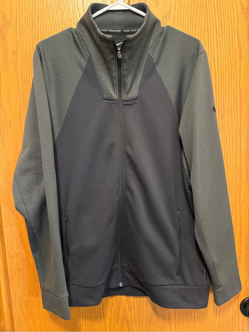 Nike Men’s Charcoal Full-Zip Jacket